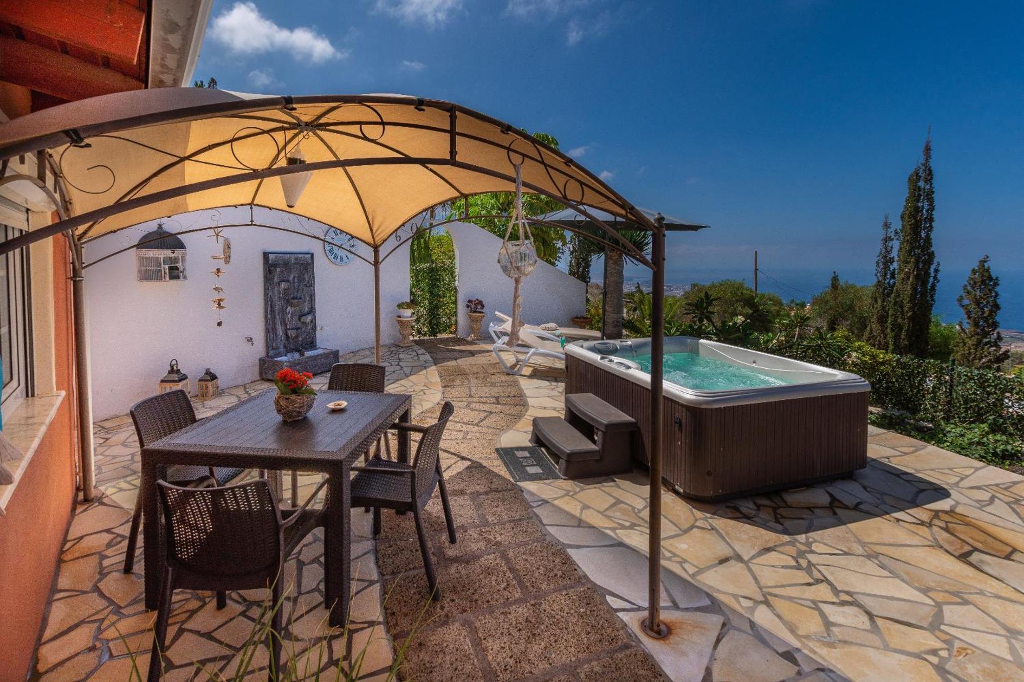 Villa Hibisco, Jacuzzi Y Vistas Al Atlantico Costa Adeje  Exterior photo