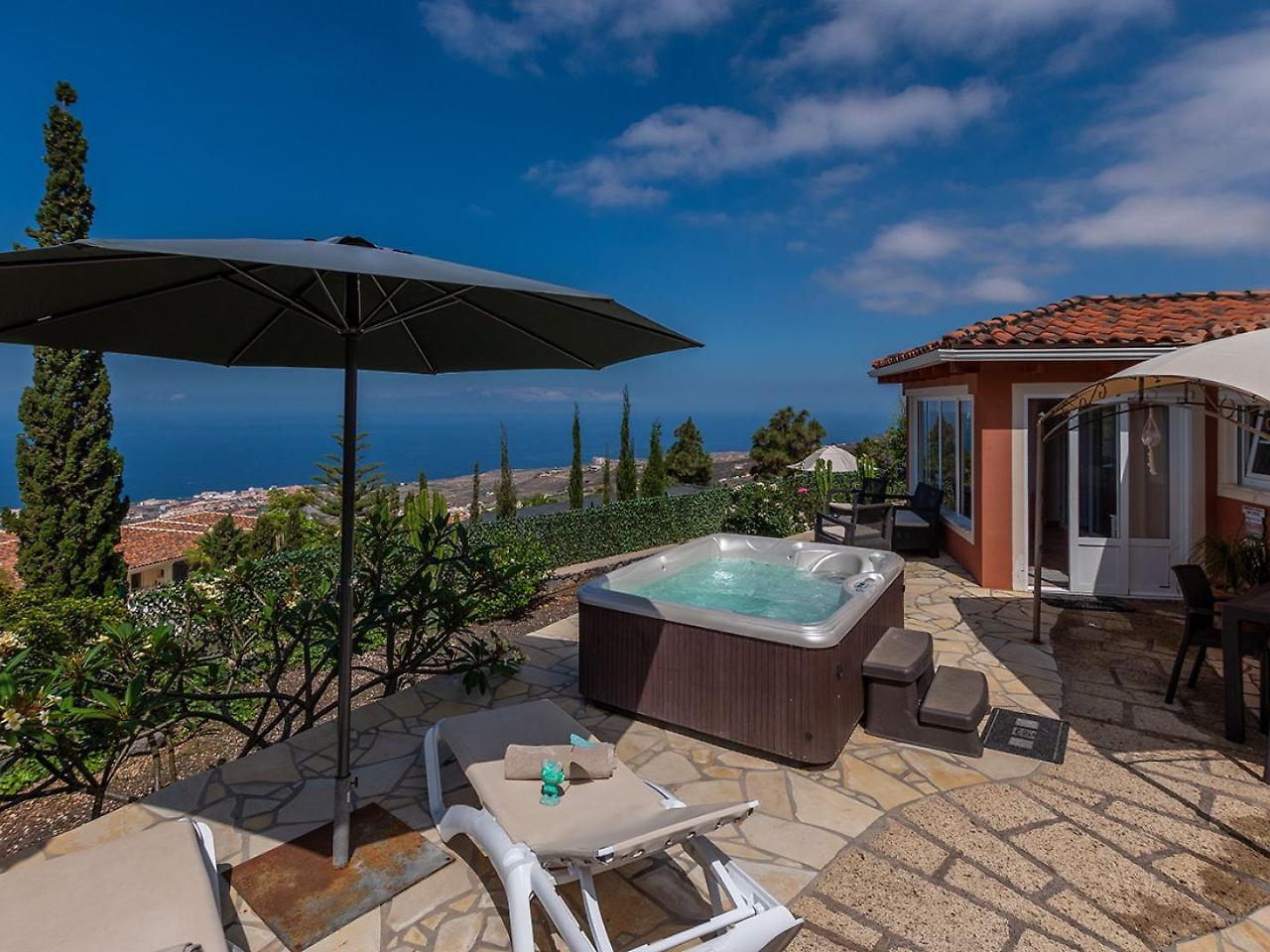 Villa Hibisco, Jacuzzi Y Vistas Al Atlantico Costa Adeje  Exterior photo