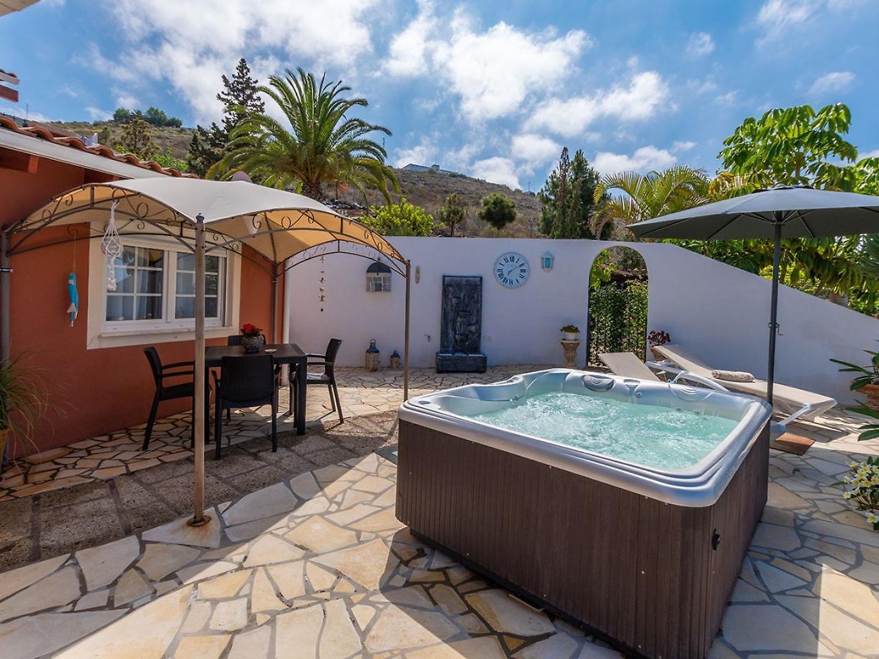 Villa Hibisco, Jacuzzi Y Vistas Al Atlantico Costa Adeje  Exterior photo